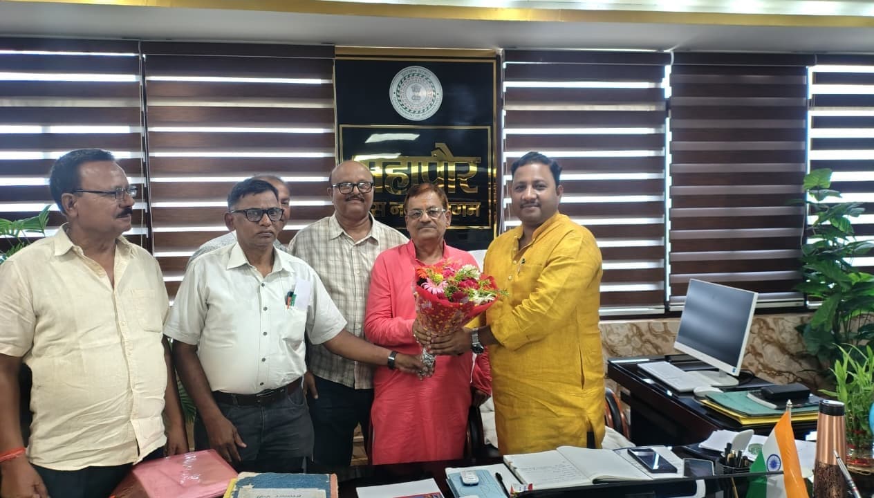 झारखंड पेंशनर कल्याण समाज ने चास नगर निगम से की समस्याओं के समाधान की मांग