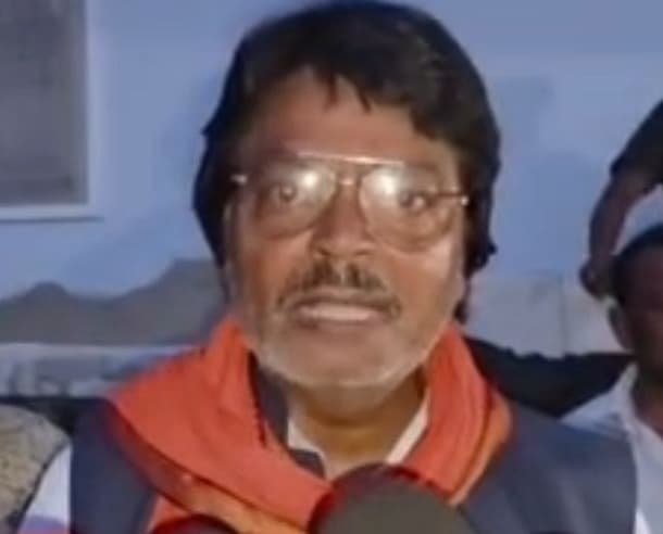 योगेंद्र साव को कांग्रेस आलाकमान ने दिया तीन दिनों का समय, फिर निष्कासन की अटकलें तेज