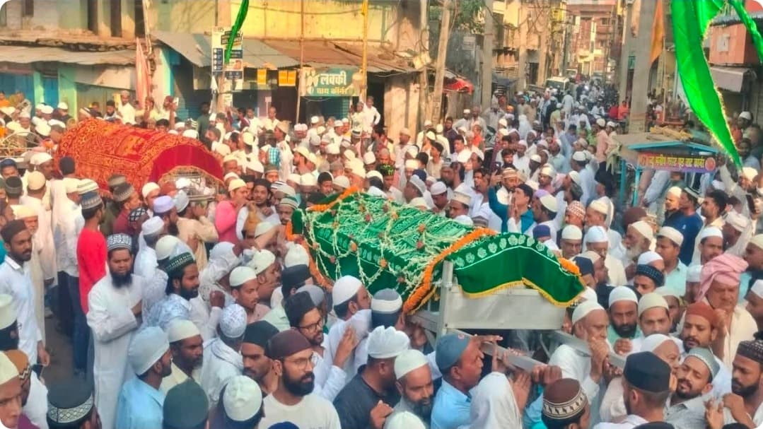 पलामू में पांच लोगों का एक साथ जनाजा, यूपी सड़क हादसे में हुई थी मौत