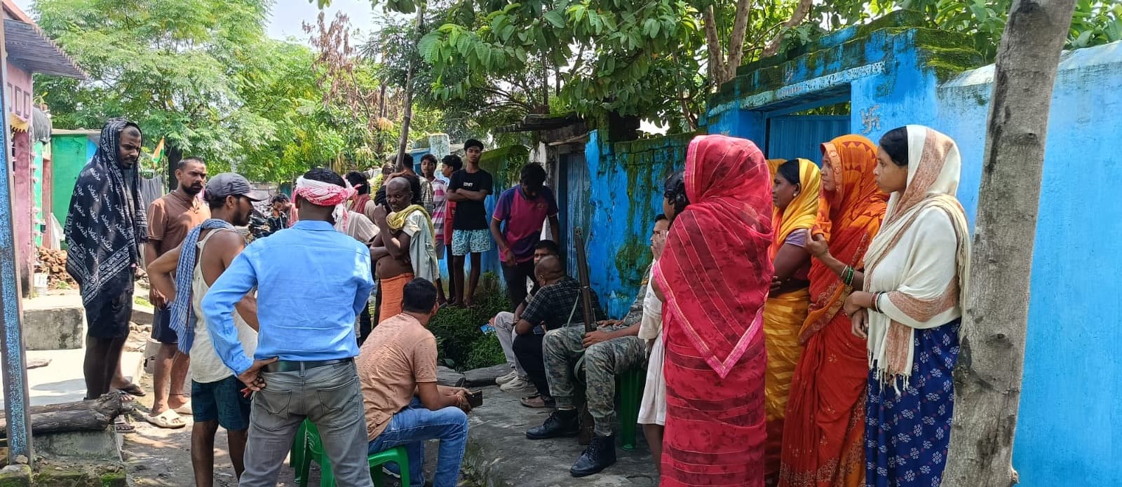 भुरकुंडा में युवक ने फांसी लगाकर की आत्महत्या, घर में अकेला रहता था मृतक