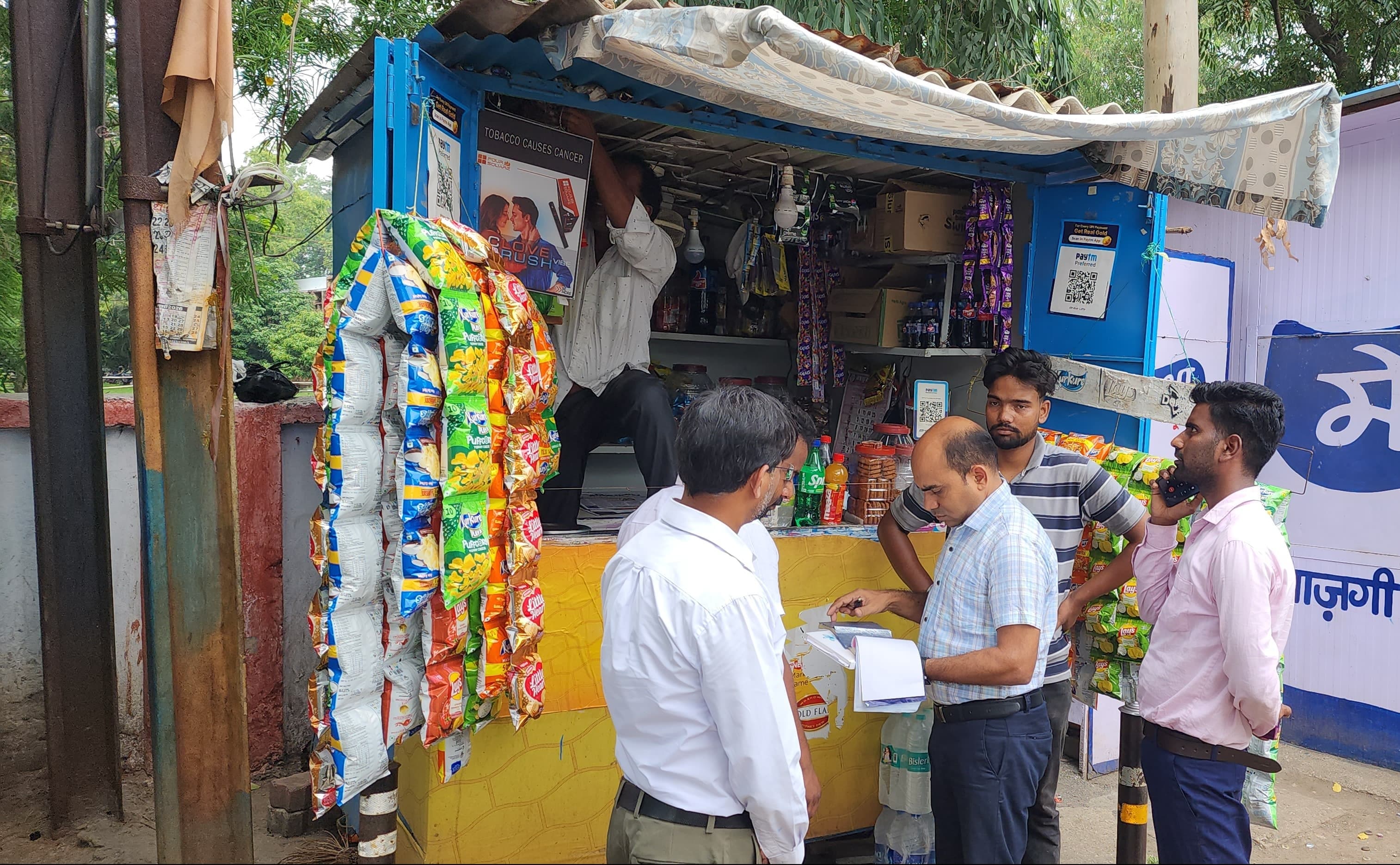 खाद्य सुरक्षा एवं तंबाकू निषेध टीम ने चलाया संयुक्त छापेमारी अभियान