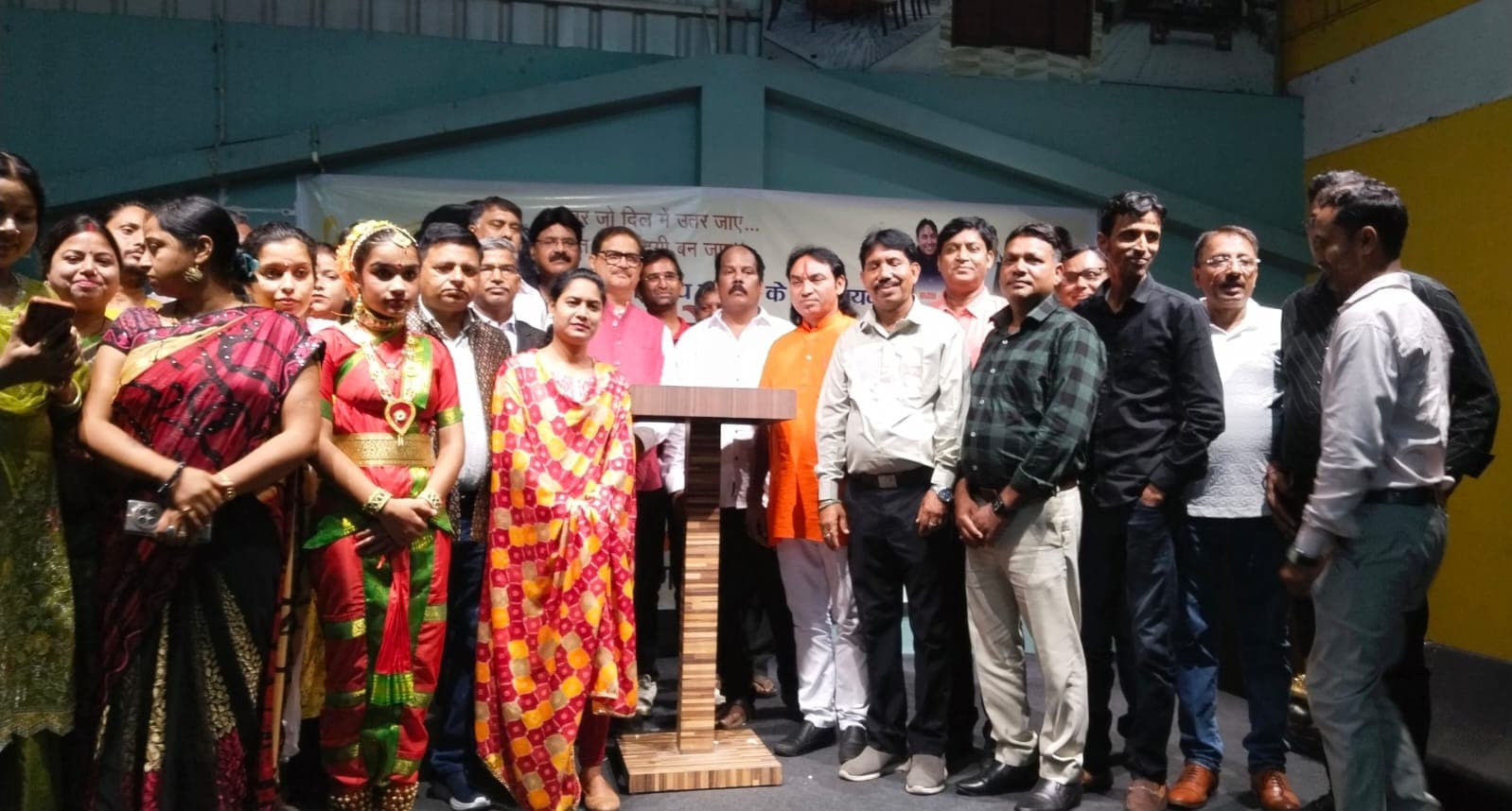 हजारीबाग आर्ट एंड कल्चरल ट्रस्ट ने धूमधाम से मनाई सुरों के सम्राट किशोर कुमार की जयंती