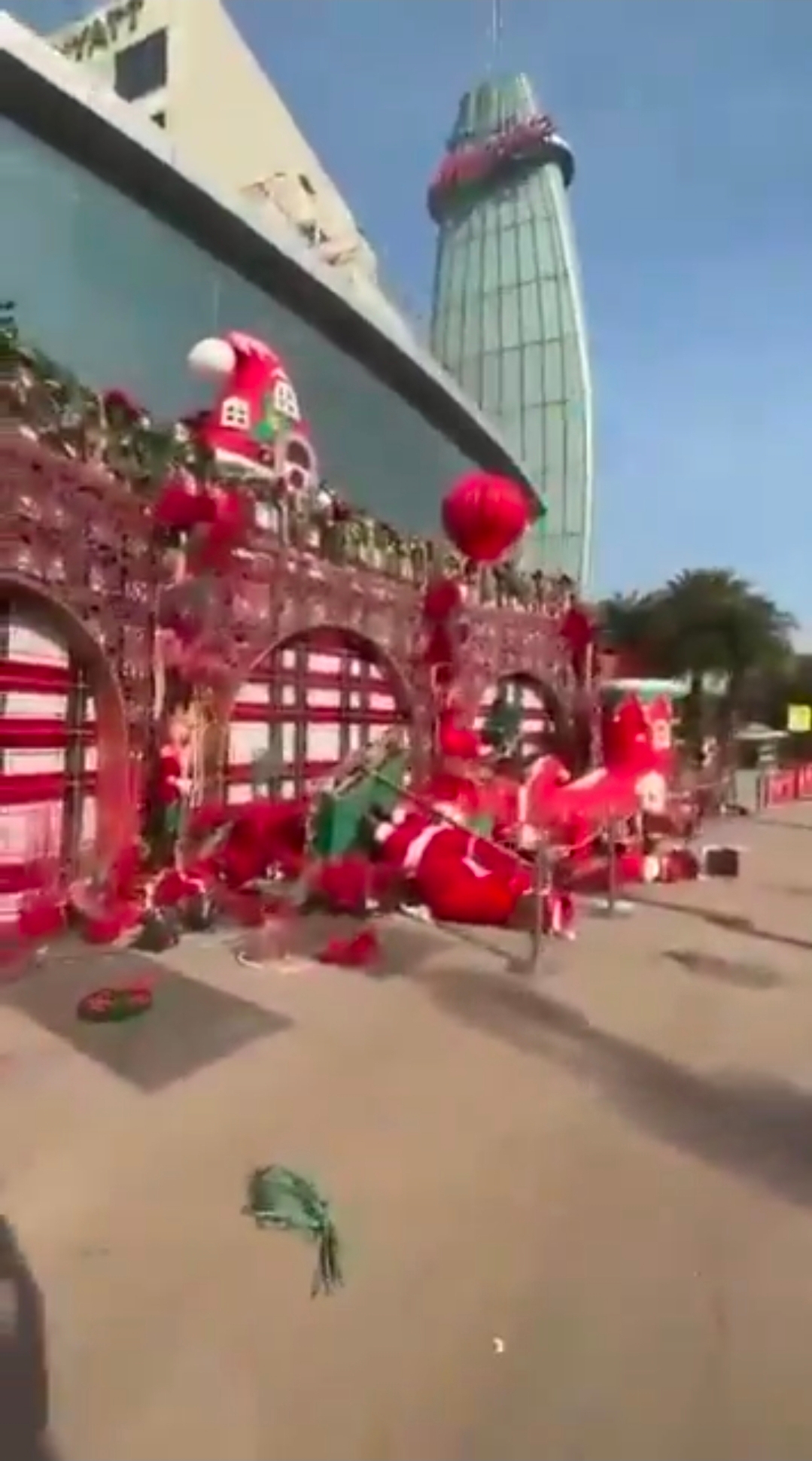 रायपुर के मॉल में क्रिसमस सजावट को नुकसान, 5 लाख रुपये से अधिक का अनुमानित नुकसान