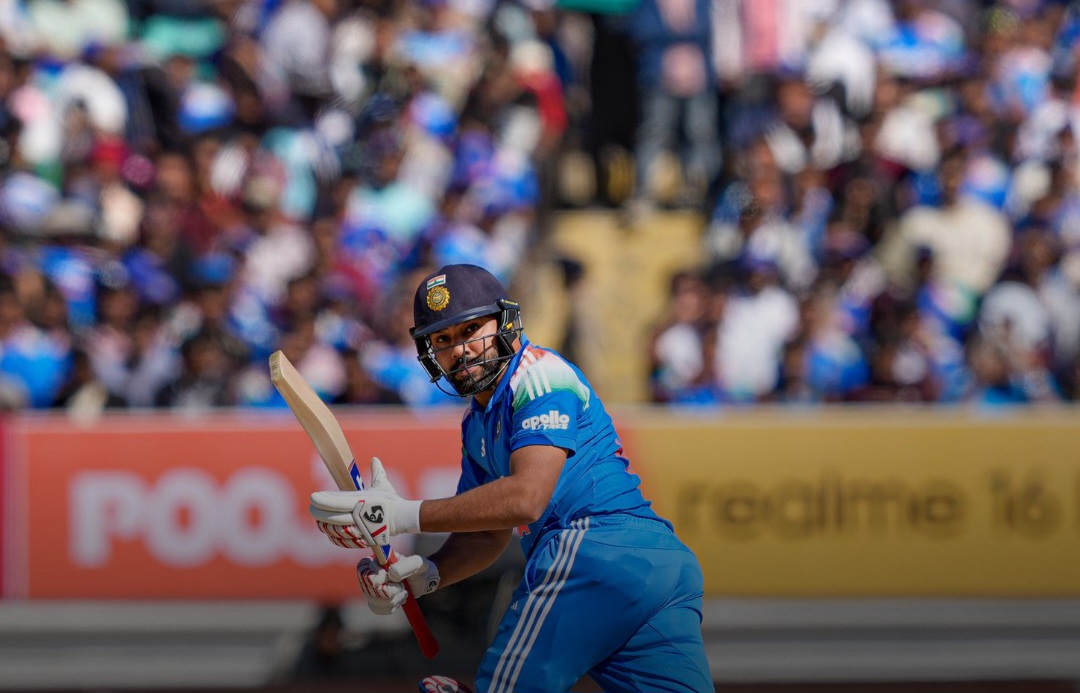 रोहित शर्मा की फॉर्म पर बवाल, असिस्टेंट कोच के बयान पर भड़के मनोज तिवारी