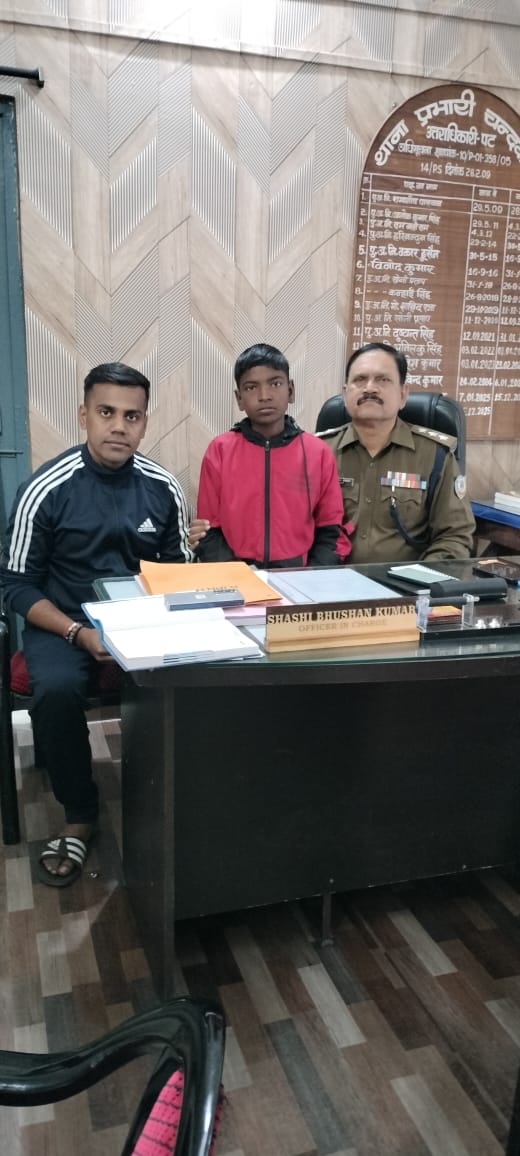 रांची से लापता बच्चा कन्हैया कुमार सुरक्षित बरामद, चंदवारा पुलिस की तत्परता से मिली सफलता