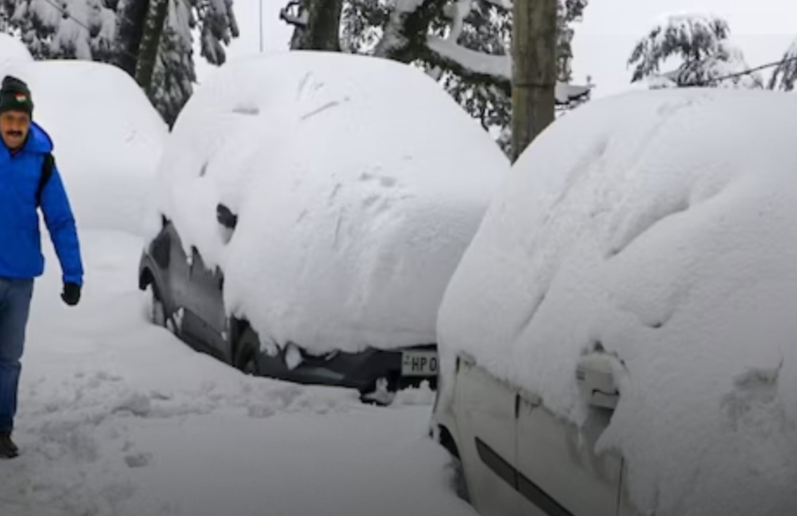 हिमाचल के कुल्लू में भारी बारिश का अलर्ट, IMD ने जारी किया ऑरेंज अलर्ट, मनाली-बंजार के स्कूलों में अवकाश
