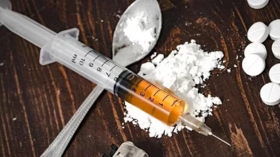 चंडीगढ़ में ड्रग तस्करी का खुलासा, ITBP अफसर का बेटा निकला आरोपी, 10.1 ग्राम आइस के साथ गिरफ्तार